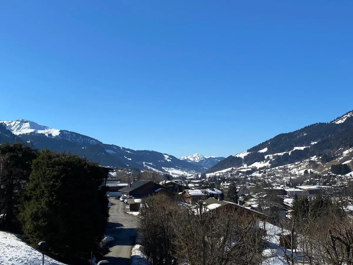 CHALET  JEANE  proche centre Megève Appartement